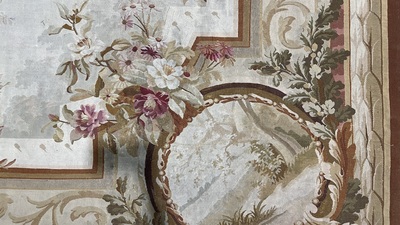 Grand tapis Aubusson &agrave; d&eacute;cor floral et de paysages, France, 19&egrave;me