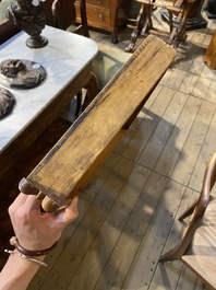 A table- or coin cabinet in burr walnut veneer, 19th C.