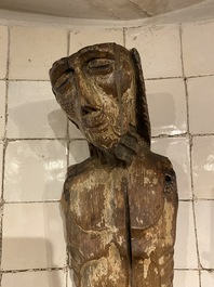 Christ en bois sculpt&eacute; et polychrom&eacute;, probablement Espagne, 15&egrave;me