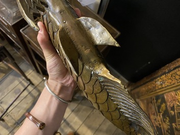 A Japanese bronze patinated koi sculpture, 19/20th C.