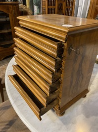 A table- or coin cabinet in burr walnut veneer, 19th C.