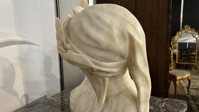 Een Italiaanse witmarmeren sculptuur van Dante Alighieri en zijn geliefde Beatrice, ca. 1900