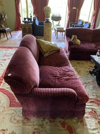 A pair of two-seaters with red velvet upholstery, 19/20th C.