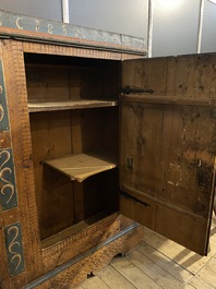 Une armoire &agrave; une porte en pin polychrome, Allemagne, 18/19&egrave;me