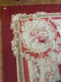 Grand tapis Aubusson &agrave; d&eacute;cor floral, France, 19&egrave;me