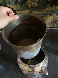 A French silver ice bucket with floral design, 19/20th C.