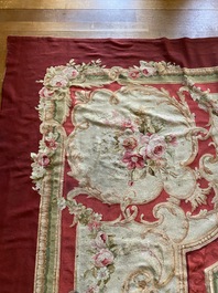 A large French Aubusson rug with floral design, 19th C.