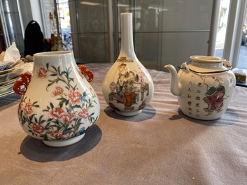 Two Chinese famille rose vases and a 'Wu Shuang Pu' teapot, 19/20th C.