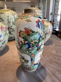 Three Chinese famille rose vases, two famille verte vases and a dish, 19/20th C.