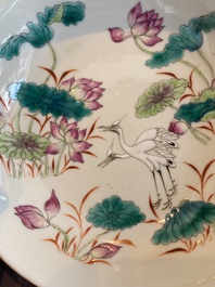 A Chinese famille rose 'two cranes' plate, Xiao Pu Shi Zhi 小圃氏製 mark, 19th C.