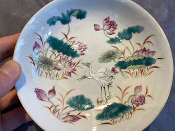 A Chinese famille rose 'two cranes' plate, Xiao Pu Shi Zhi 小圃氏製 mark, 19th C.