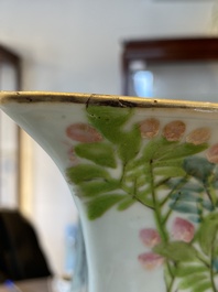 A square Chinese qianjiang cai vase, signed You Wanchun 游萬春, 19/20th C.