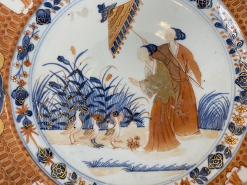 A pair of Chinese Imari-style plates with 'Parasol ladies' after Cornelis Pronk, Qianlong