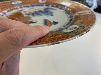 Een paar Chinese Imari-stijl borden met 'Parasoldames' naar Cornelis Pronk, Qianlong