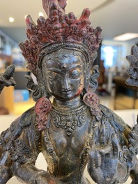 Vasudhara en bronze dor&eacute; et laqu&eacute;, Sino-Tibet, 17&egrave;me