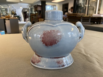 Een Chinese lavendelblauwe 'papegaaien' vaas met koperrode spatten, Yongzheng merk maar wellicht later