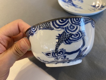 Bol et assiette en porcelaine de Chine 'Bleu de Hue' pour le Vietnam, marques de Ngoạn ngọc et Nội ph&uacute;, 19&egrave;me