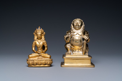 A Sino-Tibetan gilt bronze Buddha Amitayus and an Indian brass hindu deity, 19/20th C.