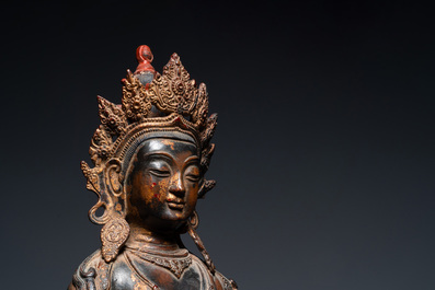 Grand Bouddha Amitayus en bronze dor&eacute; et laqu&eacute;, Chine, 18/19&egrave;me