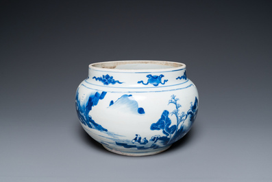 Bol en porcelaine de Chine en bleu et blanc &agrave; d&eacute;cor de figures dans un paysage, Kangxi