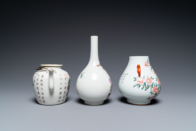 Two Chinese famille rose vases and a 'Wu Shuang Pu' teapot, 19/20th C.