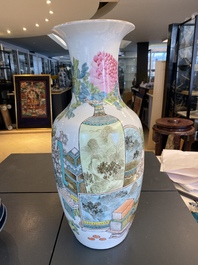 Vase en porcelaine de Chine qianjiang cai &agrave; d&eacute;cor d'antiquit&eacute;s, sign&eacute; Fang Jiazhen 方家珍, 19&egrave;me