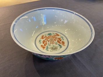 A Chinese famille rose 'Shou' bowl, Qianlong mark, 19th C.