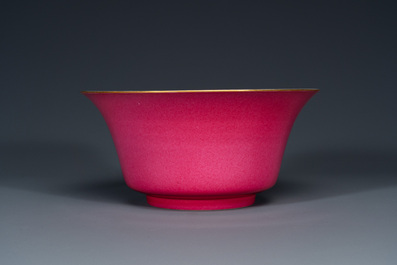 A Chinese monochrome ruby-glazed bowl, Guangxu mark, 19/20th C.