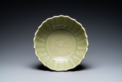 A large Chinese Longquan celadon bowl with underglaze lotus design, Ming