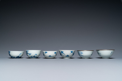 Six bols et quatre coupes en porcelaine de Chine 'Bleu de Hue' pour le Vietnam, 19&egrave;me