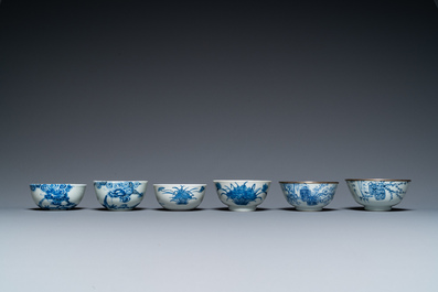 Zes Chinese blauw-witte 'Bleu de Hue' kommen en vier borden voor de Vietnamese markt, 19e eeuw