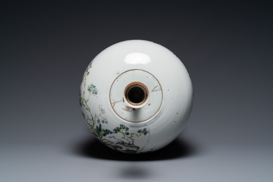 Een Chinese qianjiang cai pot tot lamp omgevormd, gesigneerd Ma Qing Yun 馬慶雲, 19e eeuw