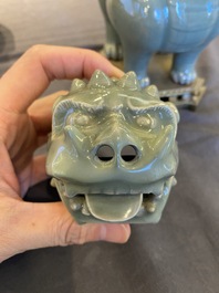 Een Chinese Longquan celadon wierookbrander in de vorm van een luduan met vergulde bronzen montuur, Ming