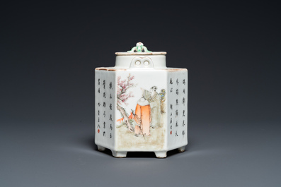 Th&eacute;i&egrave;re couverte en porcelaine de Chine qianjiang cai de forme hexagonale, sign&eacute;e et avec le sceau de Luo Zhonglin 羅仲林, 19/20&egrave;me