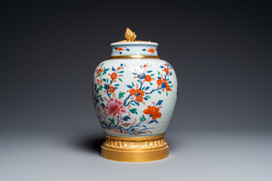 A Chinese rose-Imari jar and cover with gilt bronze mount, Qianlong