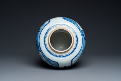Een Chinese blauw-witte pot met verhalend decor, Kangxi
