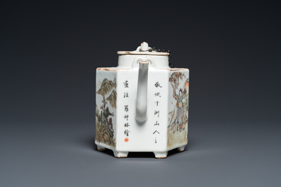 Th&eacute;i&egrave;re couverte en porcelaine de Chine qianjiang cai de forme hexagonale, sign&eacute;e et avec le sceau de Luo Zhonglin 羅仲林, 19/20&egrave;me