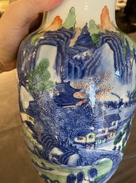 A pair of Chinese famille verte vases with fine landscapes, Yongzheng mark, 19/20th C.