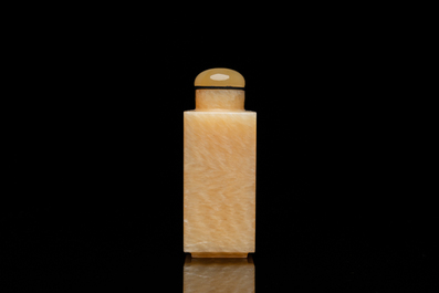 A square Chinese jellow jade snuff bottle, Qing