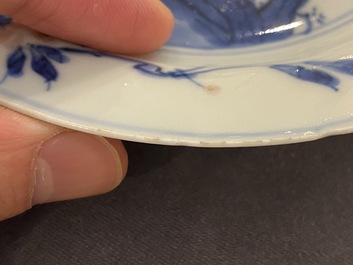 Coupe en porcelaine de Chine en bleu, blanc et rouge de cuivre &agrave; d&eacute;cor d'un p&ecirc;cheur pour le march&eacute; japonais, Tianqi