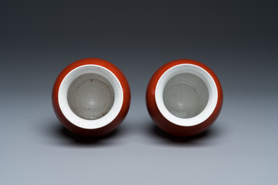 A pair of Chinese coral red-glazed vases, 18/19th C.