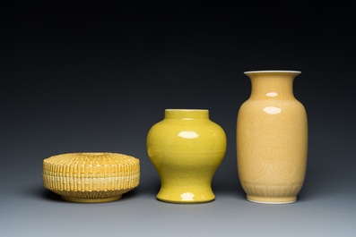 Two Chinese monochrome yellow vases and a covered box, 19/20th C.