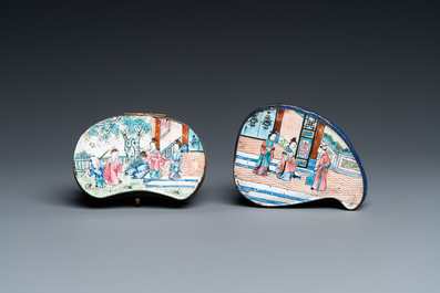 Two Chinese Canton enamel snuff boxes and covers, 18/19th C.