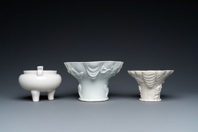 A Chinese blanc de Chine censer and two libation cups, 19/20th C.