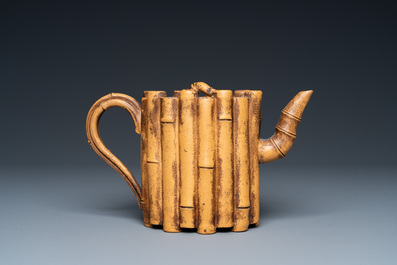 A Chinese Yixing stoneware 'bamboo' teapot and cover, Yang Fengnian 楊鳳年 mark, 20th C.