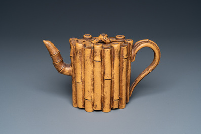 A Chinese Yixing stoneware 'bamboo' teapot and cover, Yang Fengnian 楊鳳年 mark, 20th C.