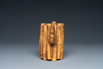 A Chinese Yixing stoneware 'bamboo' teapot and cover, Yang Fengnian 楊鳳年 mark, 20th C.