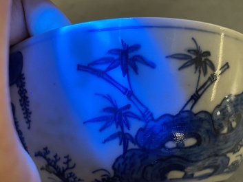 A Chinese blue and white 'Bleu de Hue' bowl for the Vietnamese market, Thường t&acirc;m lạc sự  賞心樂事 mark, ca. 1830