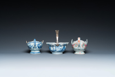 A Chinese blue and white covered ewer, a bowl and two sauceboats, Kangxi/Qianlong