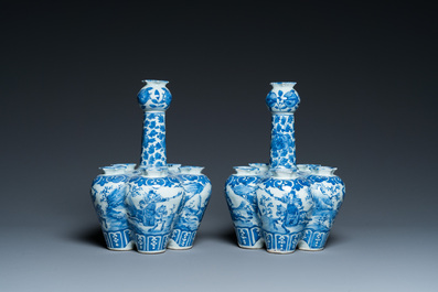 A pair of Chinese blue and white flower vases, 19th C.